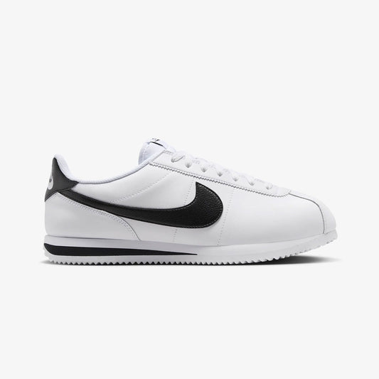 NIKE | CORTEZ { WHITE/BLACK