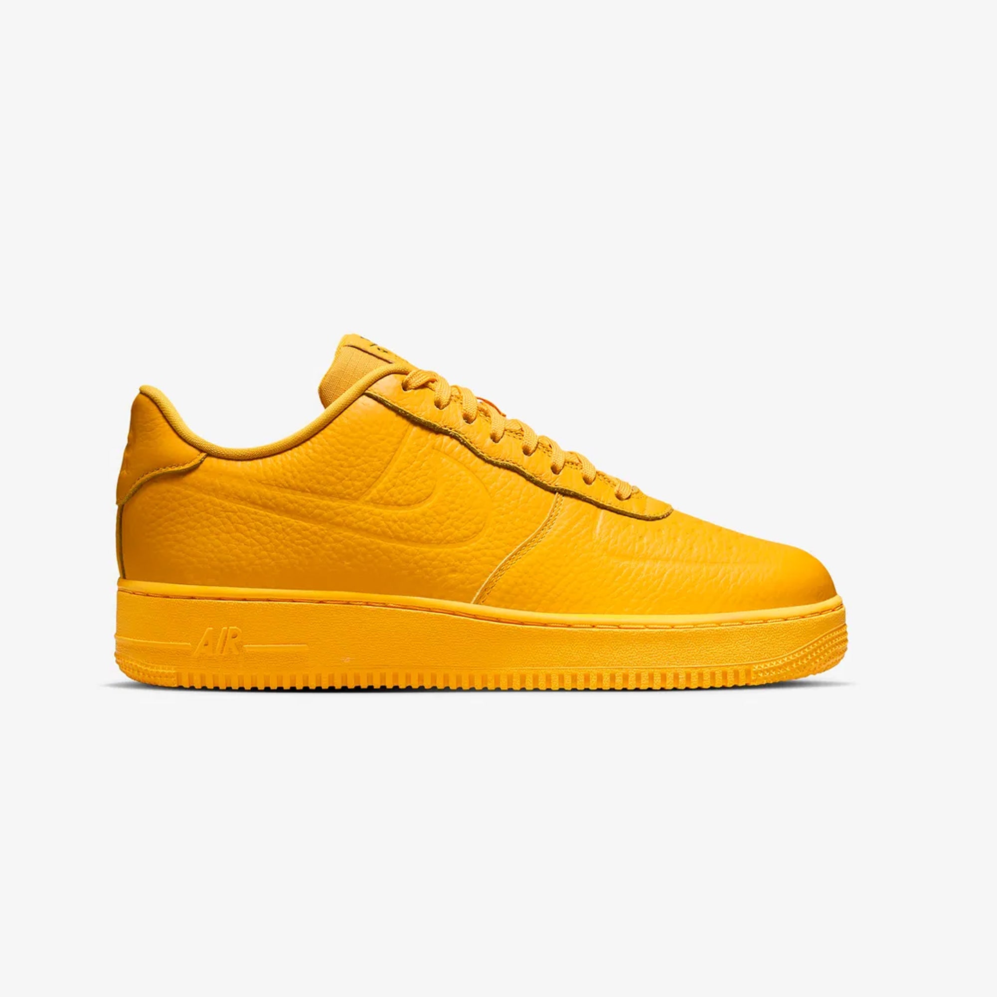 Nike AIR FORCE '07 PRO-TECH UNIVERSITY GOLD/UNIVERSITY GOLD
