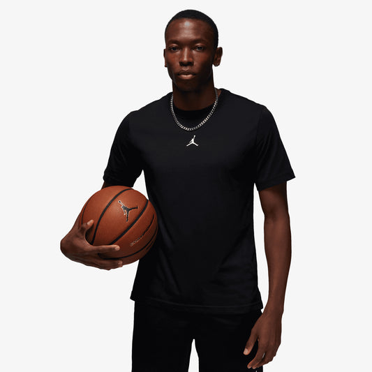 JORDAN | DRI FIT SHORT-SLEEVE TOP { BLACK