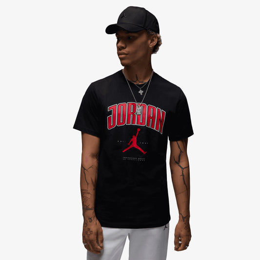 Jordan | JORDAN T-SHIRT { BLACK/GYM RED/GYM RED