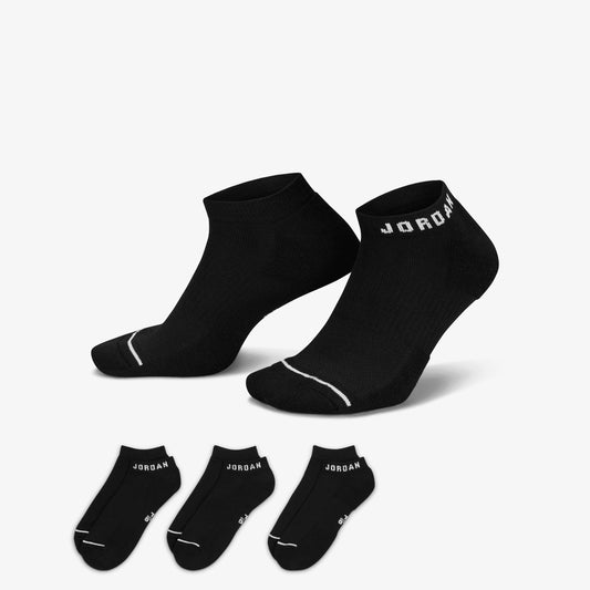 Jordan | EVERYDAY NO-SHOW SOCKS (3 PAIRS) { BLACK/WHITE