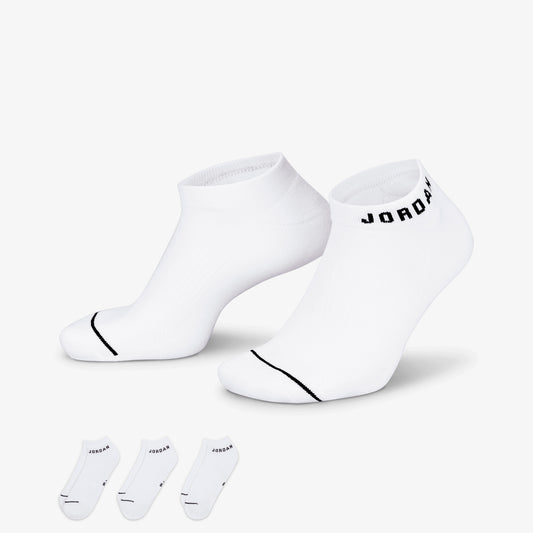 Jordan | EVERYDAY NO-SHOW SOCKS (3 PAIRS) { WHITE/BLACK