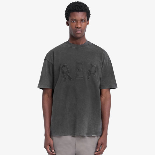REPRESENT | REP APPLIQUE T-SHIRT { VINTAGE BLACK