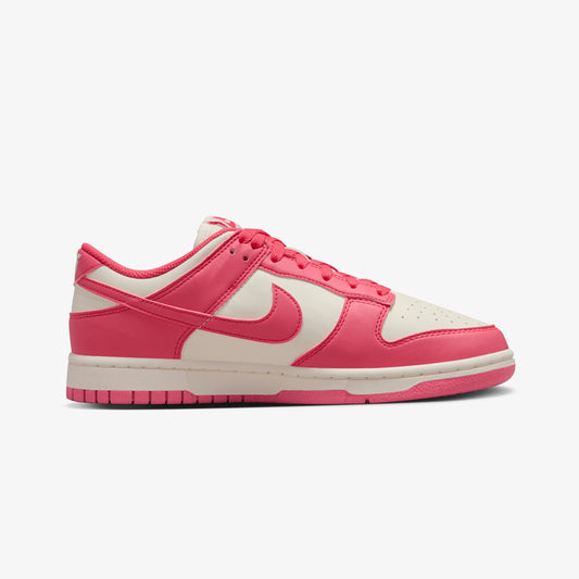 NIKE | DUNK LOW { ASTER PINK/ASTER PINK-SAIL