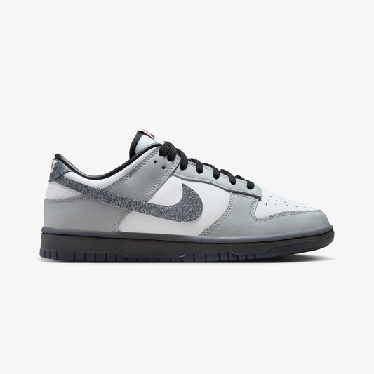 NIKE | DUNK LOW LX { WHITE/MULTI-COLOR-WHITE-LT SMOKE GREY