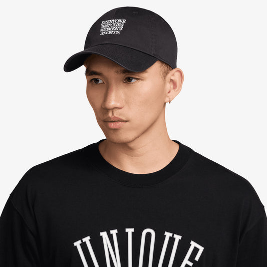 NIKE | EVERYONE WATCHES SPORTS™ { OFF NOIR