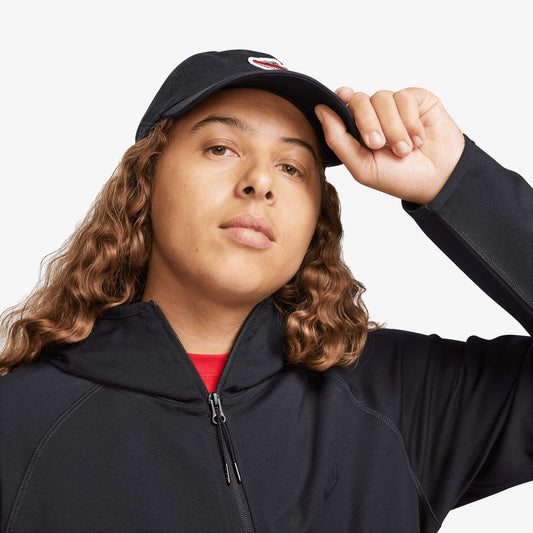 Nike | CLUB CAP  { BLACK