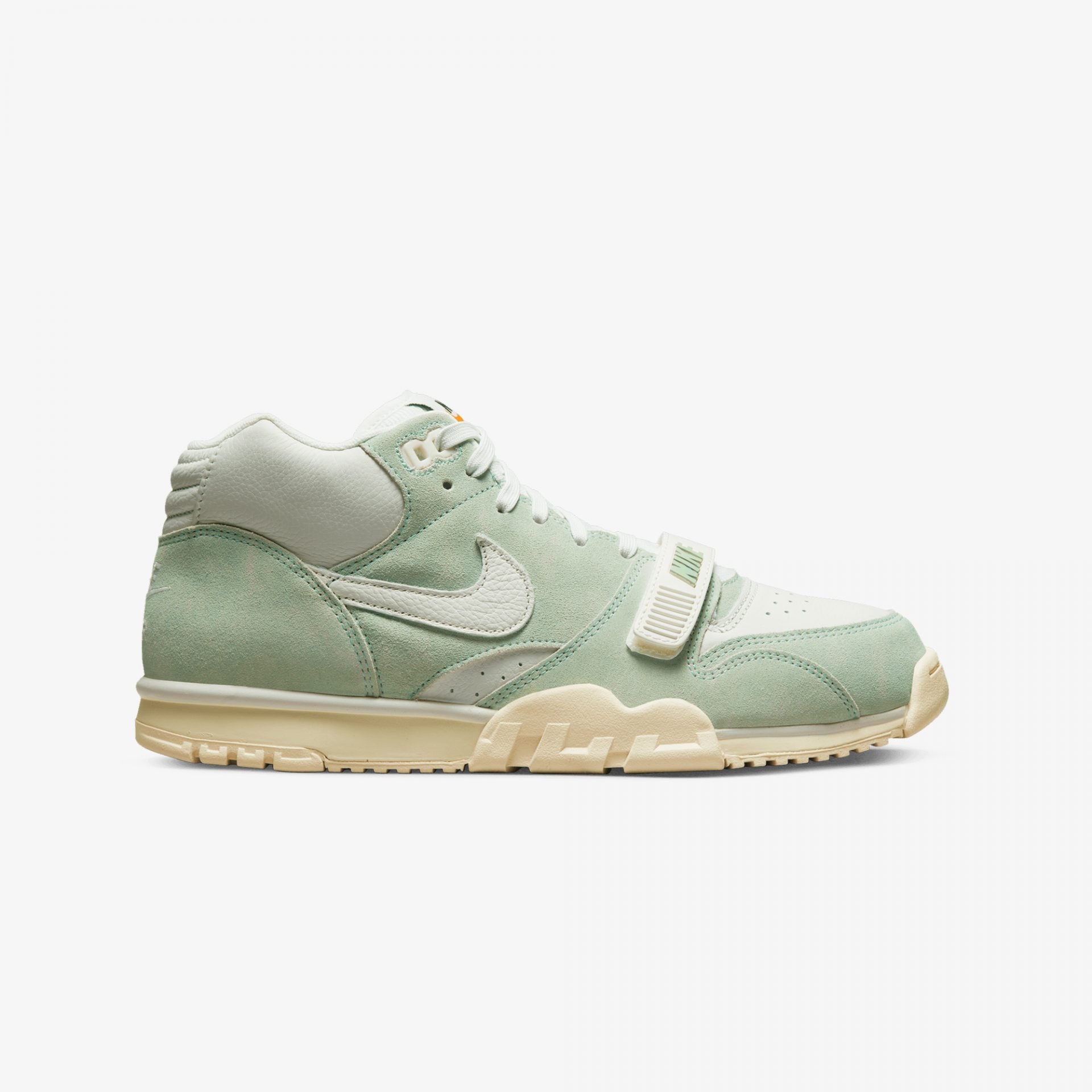 Nike AIR TRAINER ENAMEL GREEN