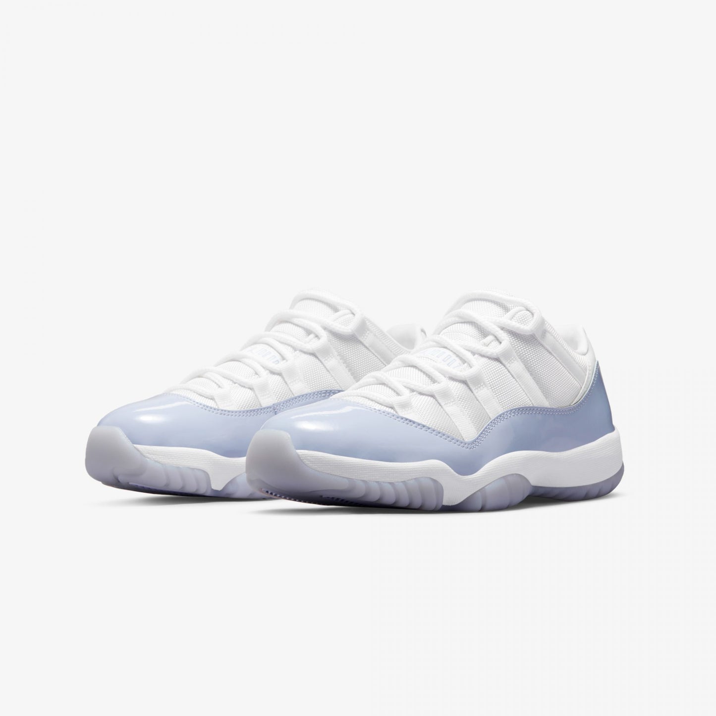 WMN'S AIR JORDAN 11 LOW ' PURE VIOLET '