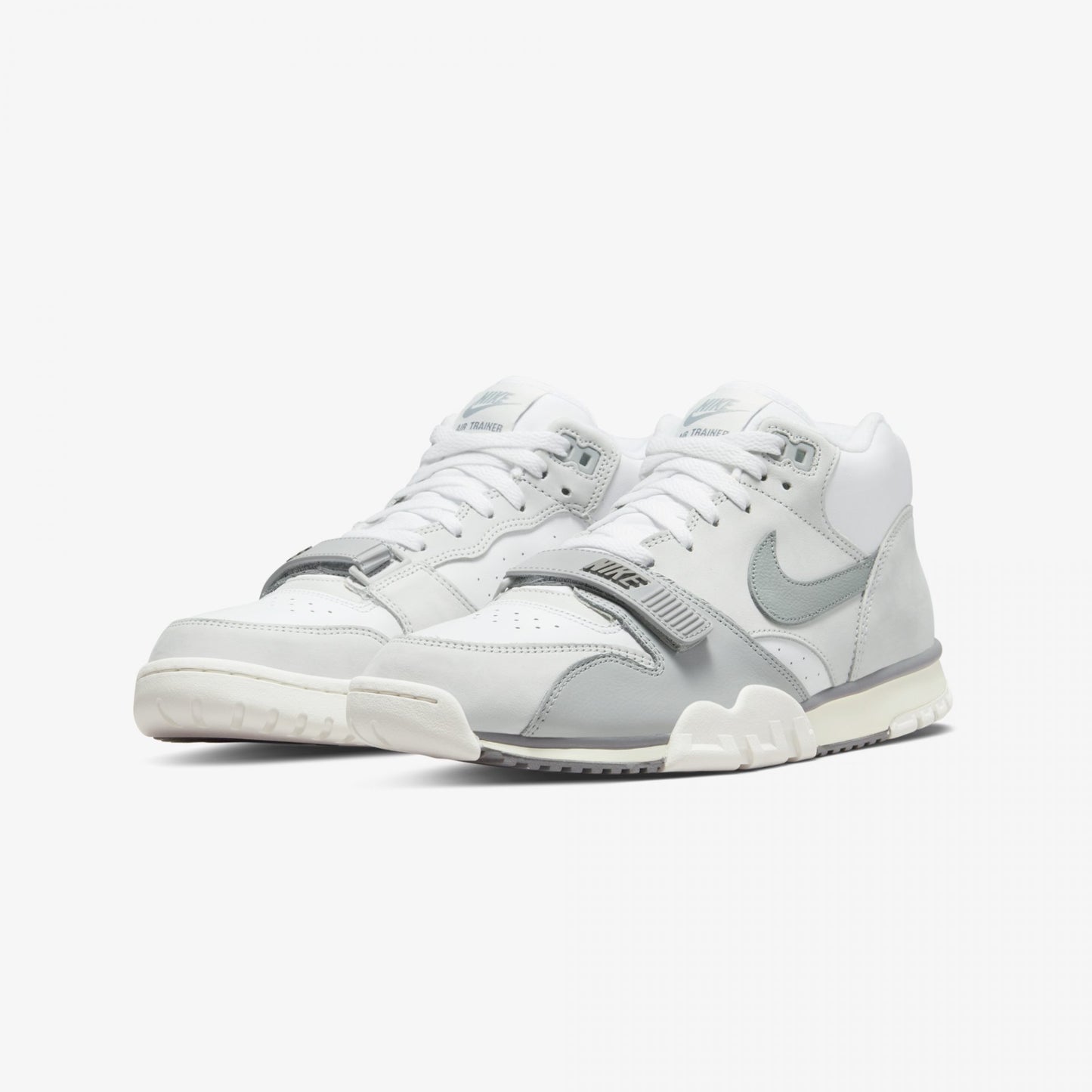 AIR TRAINER 1 ' PHOTON DUST/LIGHT SMOKE '