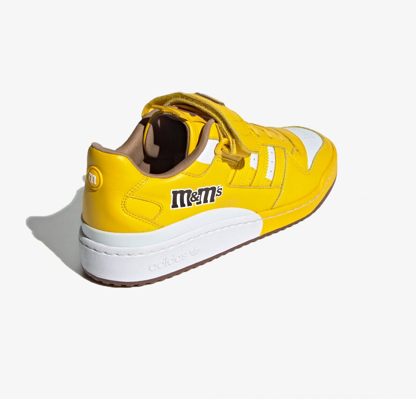 M&M'S BRAND FORUM LOW 84 ' EQT YELLOW / CLOUD WHITE '