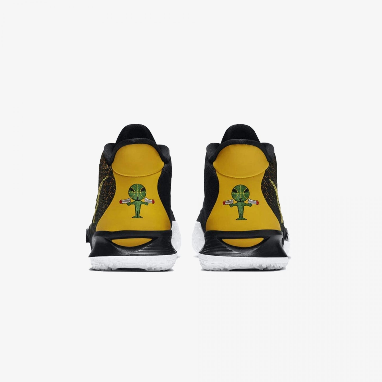 KYRIE 7 'RAYGUNS'