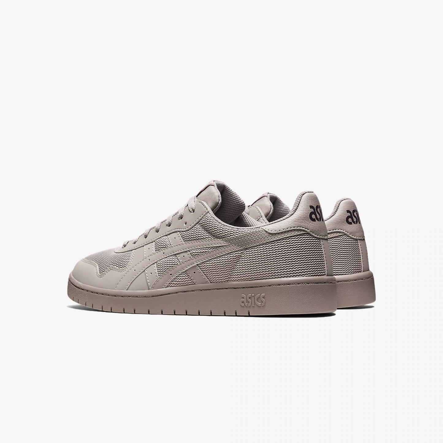 JAPAN S 'OYSTER GREY'