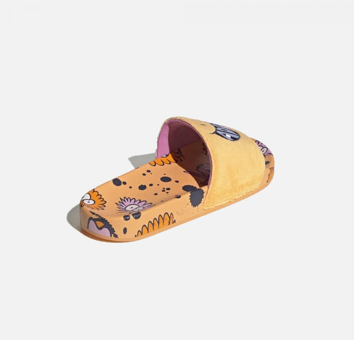 KEVIN LYONS ADILETTE SLIDES