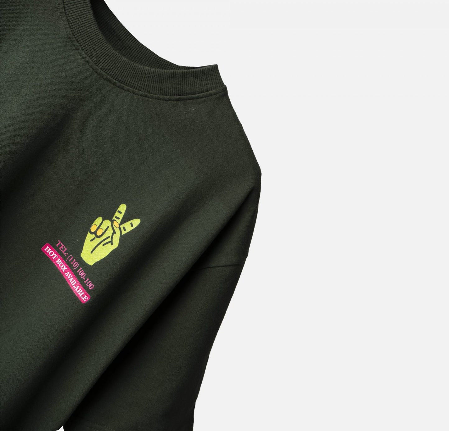 CDXX DINER OLIVE TEE