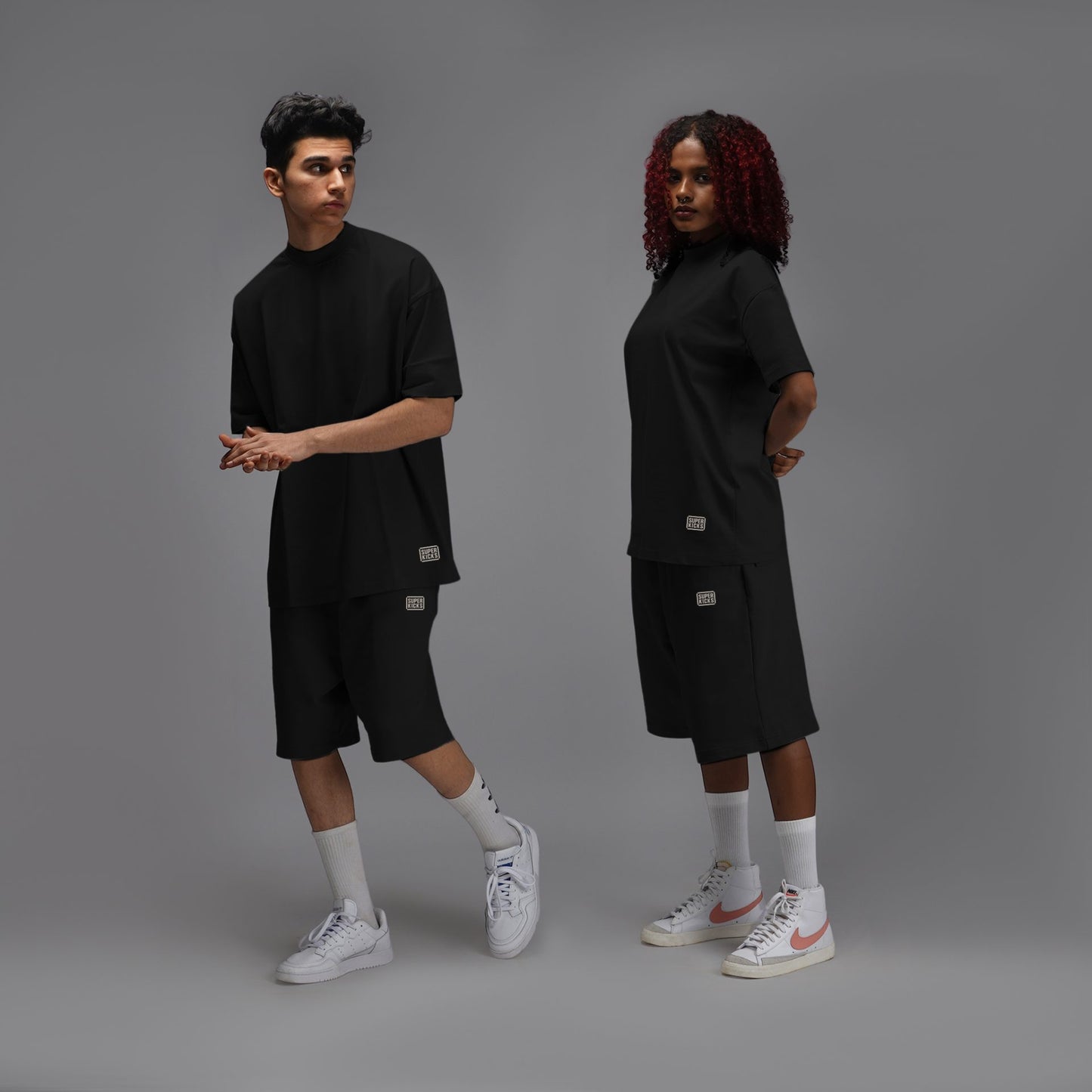 HALF SLEEVED TEE CARBON BLACK