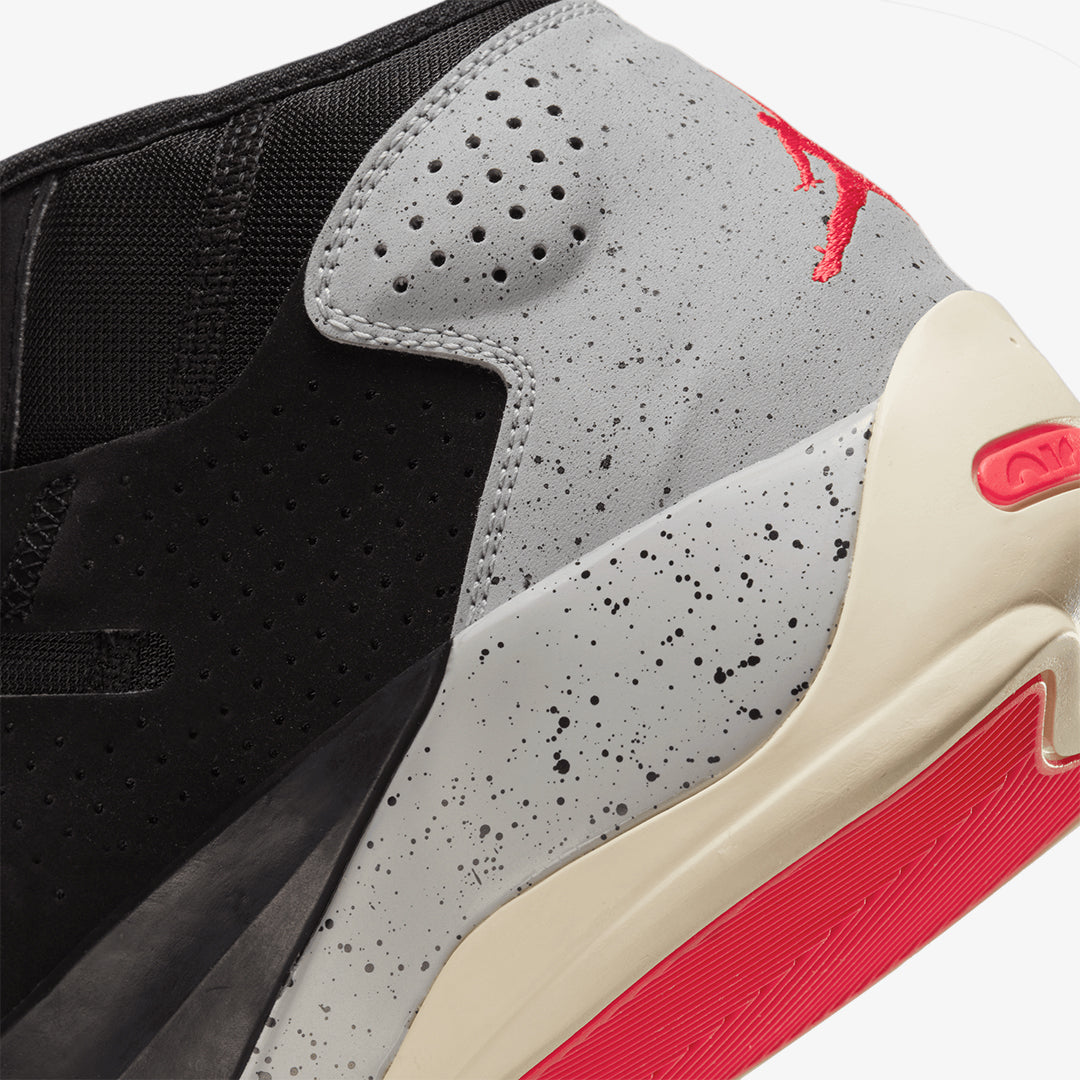ZION 2 PF 'BLACK/SIREN RED'