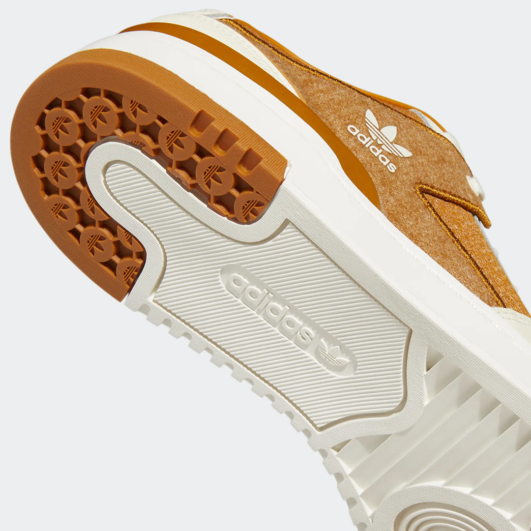 FORUM LUXE LOW 'CWHITE / CRAOCH'