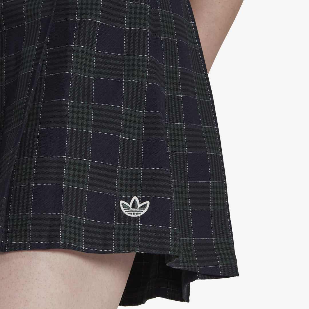 WMN'S COLLEGIATE SKIRT 'LEGEND INK'