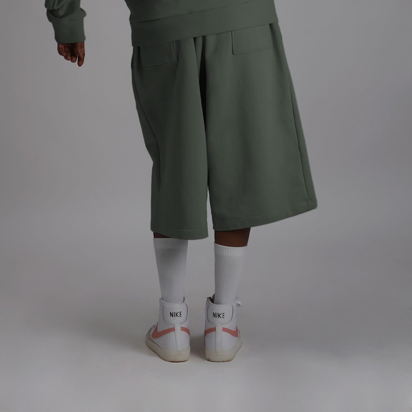 WIDE LEG CROPPED PANTS SEA SPRAY GREEN