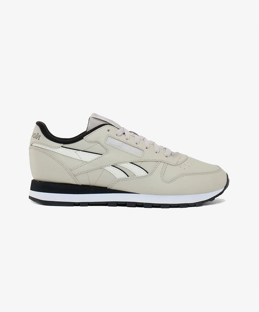 Reebok | CLASSIC LEATHER { BEIGE