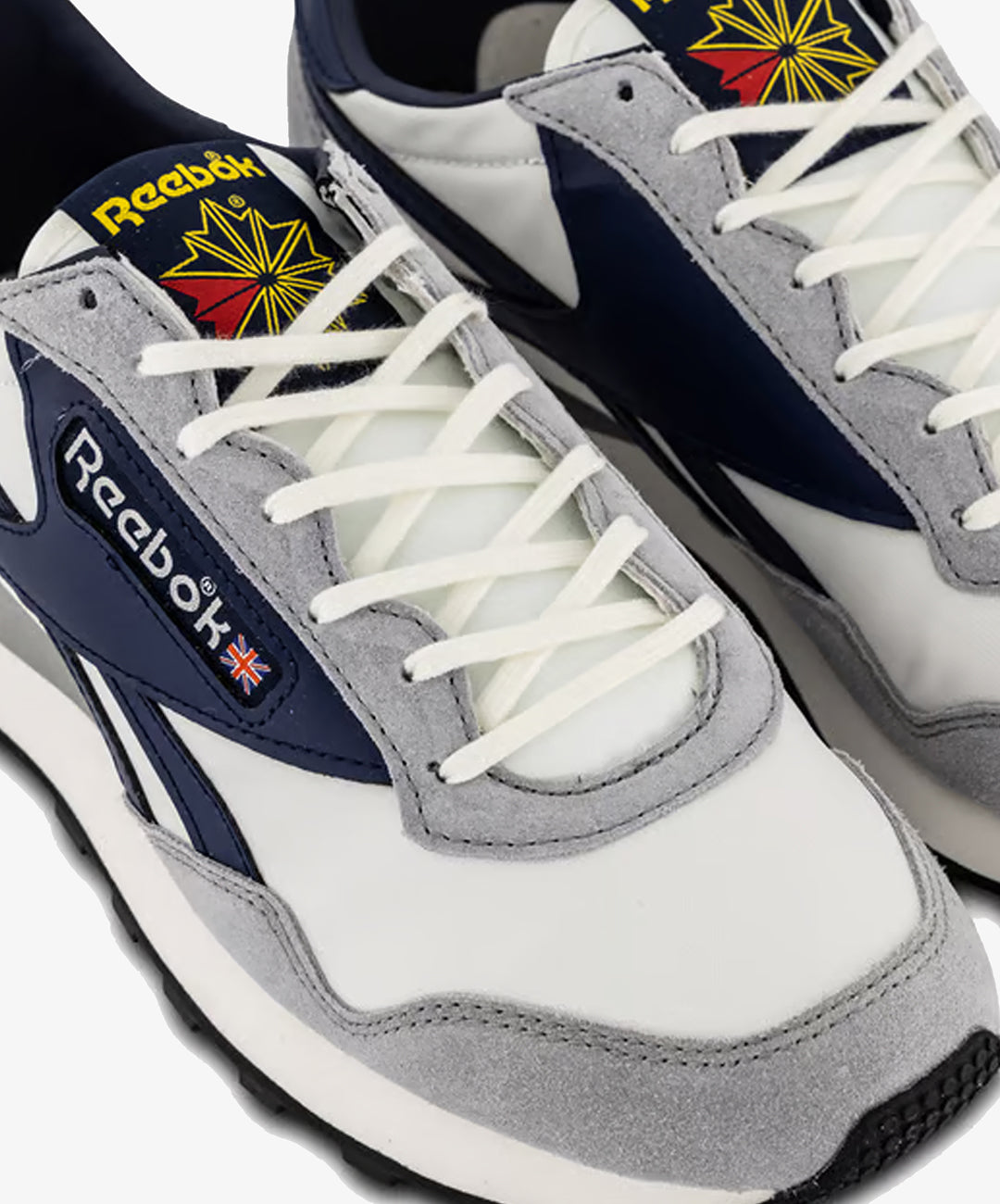 Reebok | AZTEC II { GREY 3/CHALK/VECTOR NAVY – Superkicks
