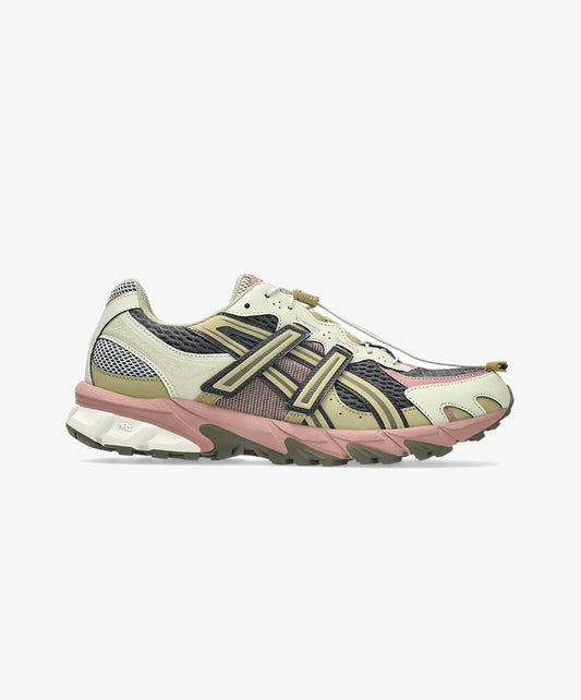 ASICS | GEL-SONOMA TR62 { OBSIDIAN GREY/KHAKI BEIGE