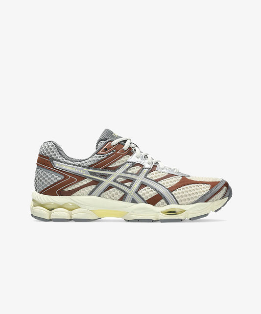 ASICS | EMMI x GEL-CUMULUS 16 { BEIGE/GREY
