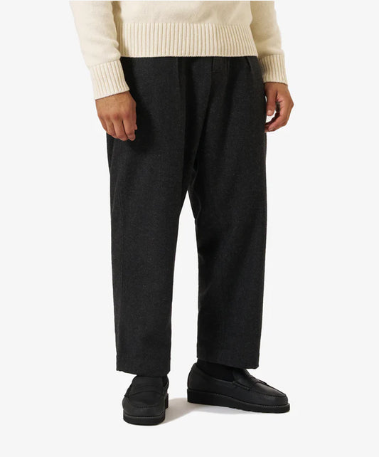 UNIVERSAL WORKS | SALT N PEPPER TWEED OXFORD PANT { BLACK