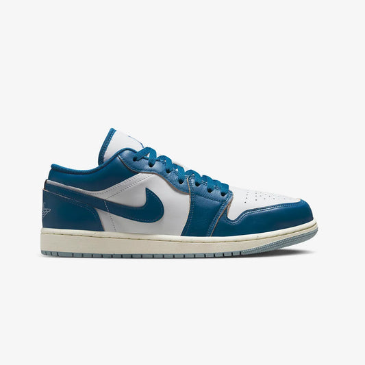 AIR JORDAN 1 LOW SE 'WHITE/INDUSTRIAL BLUE-BLUE GREY-SAIL'