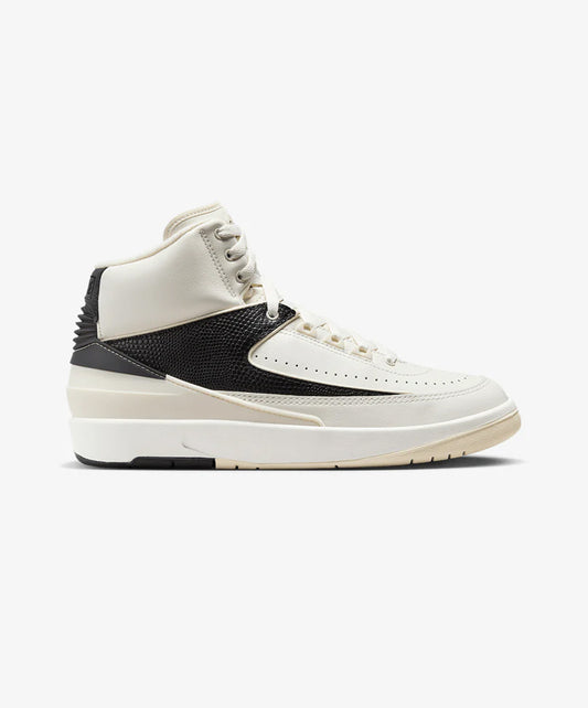 Jordan | AIR JORDAN 2 RETRO  { SAIL/COCONUT MILK-BLACK