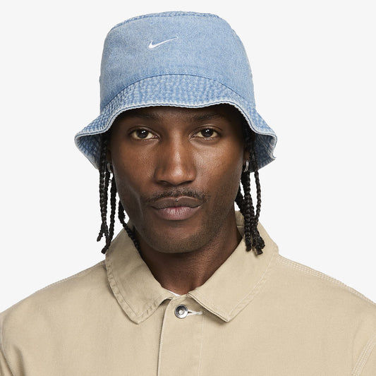 NIKE | APEX DENIM BUCKET HAT { AEGEAN STORM/THUNDER BLUE/WHITE
