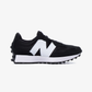 New Balance | 327 { BLACK/WHITE