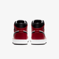 JORDAN | AIR JORDAN 1 MID { BLACK/BLACK-GYM RED