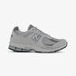 New Balance | 2002R  { GREY