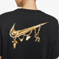NIKE | LOOSE SHORT-SLEEVE GRAPHIC T-SHIRT { BLACK
