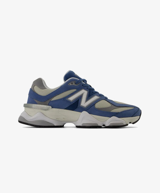 New Balance | 9060  { SHORELINE BLUE