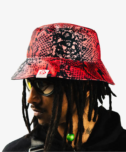 THAELY | RED SNAKESKIN REVERSIBLE BUCKET HAT { RED/BLACK