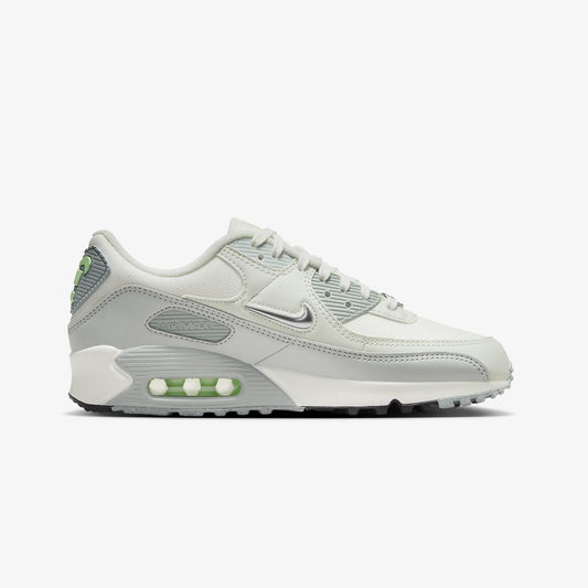 Nike | AIR MAX 90 SE  { SAIL/METALLIC SILVER-SEA GLASS