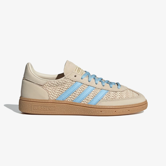 ADIDAS ORIGINALS | HANDBALL SPEZIAL { SAND STRATA/PRELOVED BROWN/CLEAR SKY