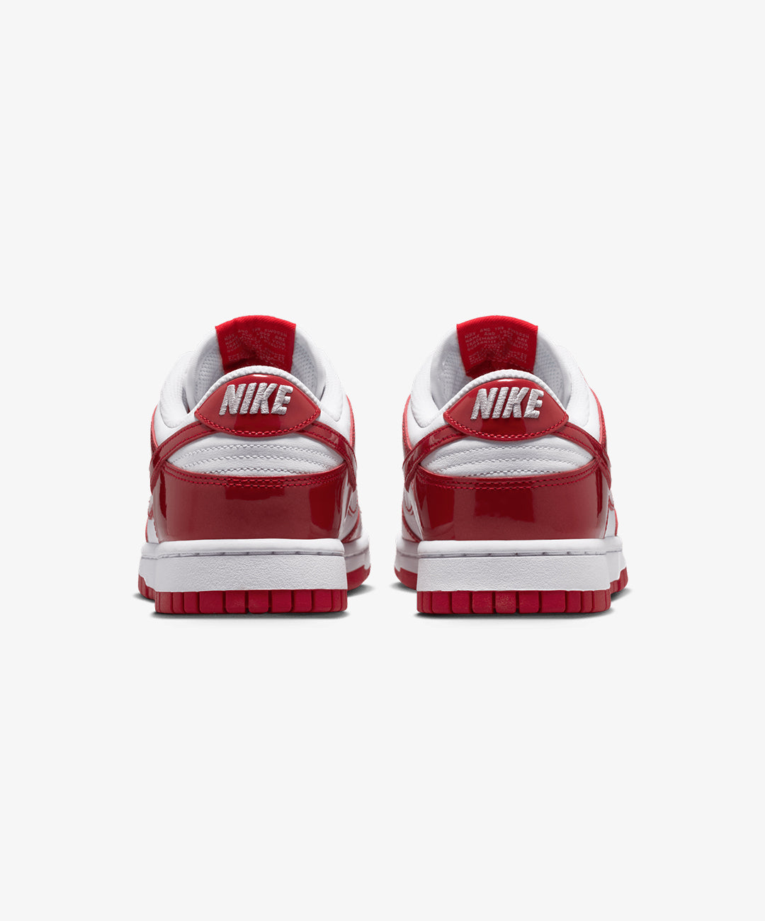 NIKE | DUNK LOW SE { WHITE/UNIVERSITY RED-WHITE – Superkicks