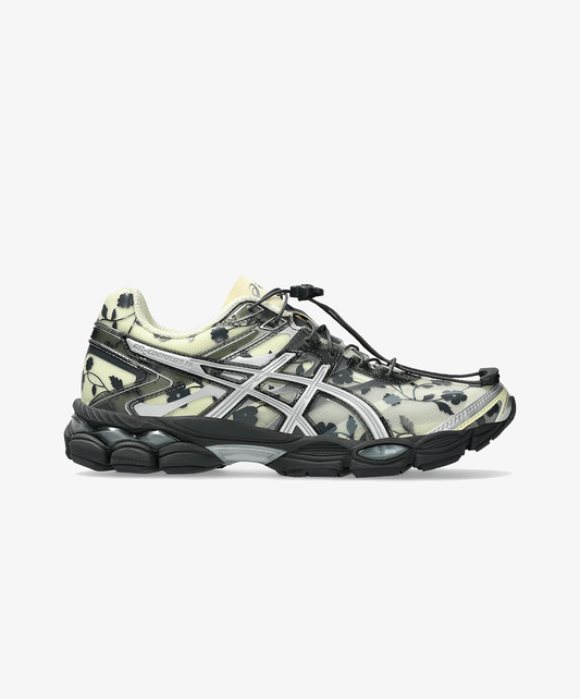 ASICS | X CECILIE BAHNSEN GEL-CUMULUS 16 SSCB { IVORY/BLACK