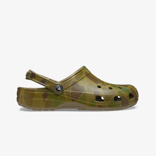 Crocs | X LARGE X CROCS CLASSIC CLOG  { CAMO