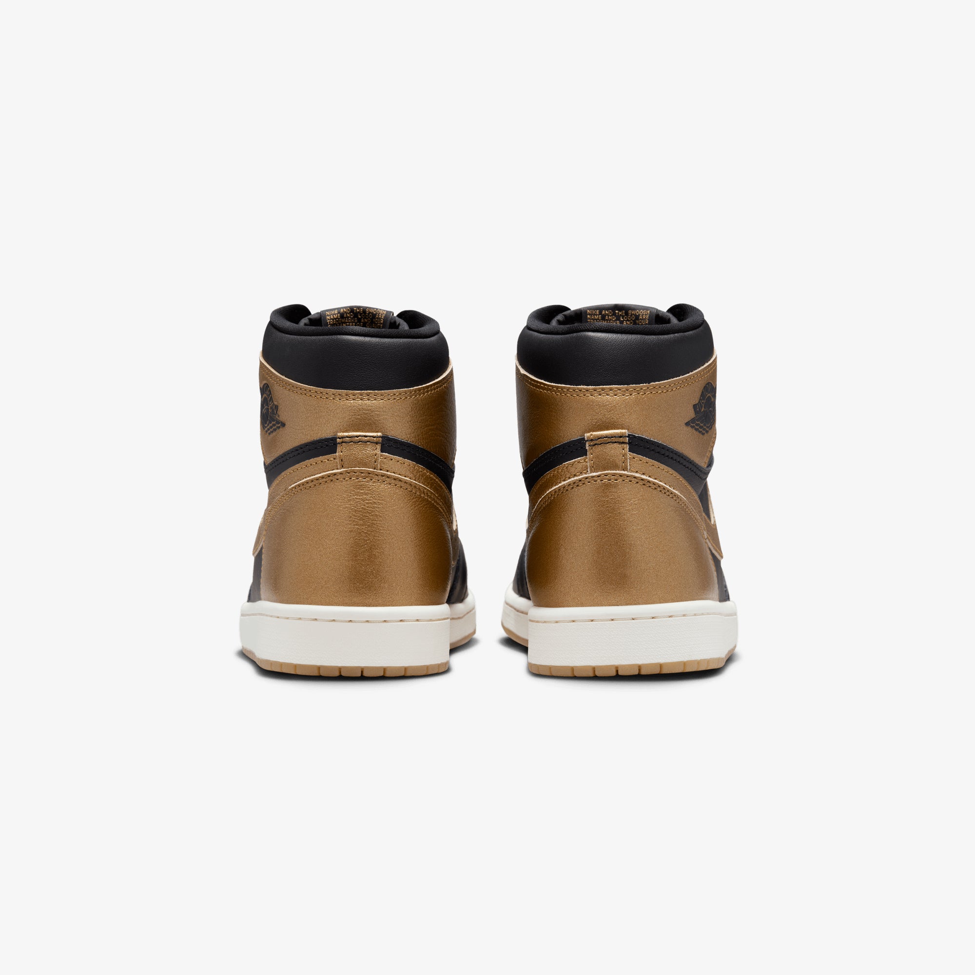 JORDAN | AIR JORDAN 1 RETRO HIGH OG { 