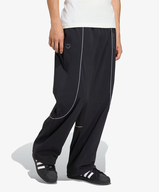 Adidas Originals | CONSORTIUM PANT { BLACK