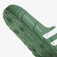 ADIDAS ORIGINALS | ADILETTE 22 { PRELOVED GREEN/CLOUD WITE/CLOUD WHITE