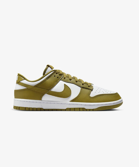Nike | DUNK LOW RETRO  { WHITE/PACIFIC MOSS