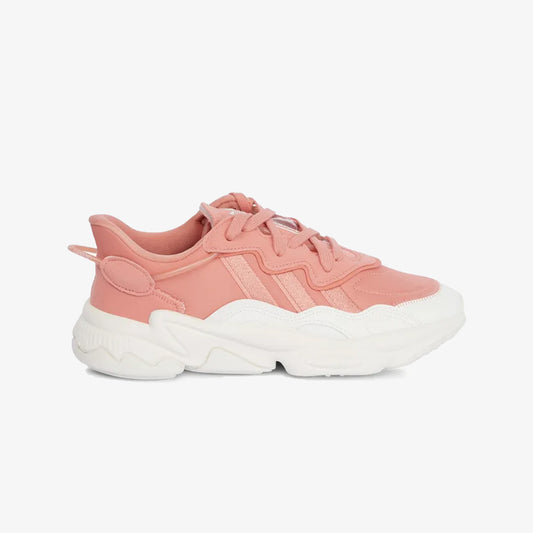 Adidas Originals | OZWEEGO W  { WONDER CLAY/CORE WHITE