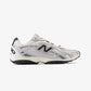 NEW BALANCE | 204L { SILVER METALLIC/WHITE-BLACK