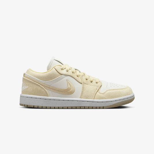 WMN'S AIR JORDAN 1 LOW SE 'TEAM GOLD/SAIL